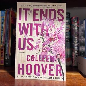 'It Ends With Us' Novel - Pink Cover